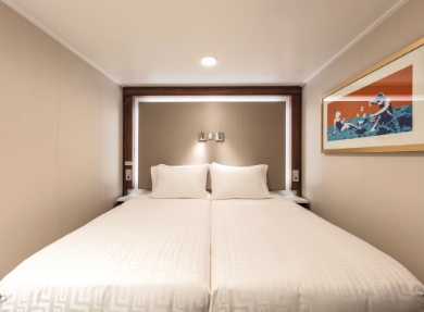 1726558067354interior-stateroom